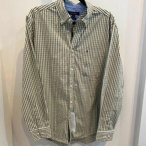 Tommy Hilfiger men's long sleeve button down dress shirt classic fit size medium